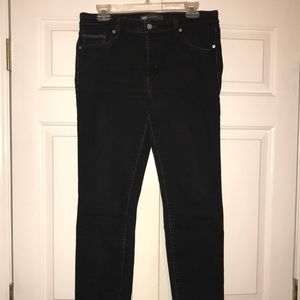 Black Levi’s Jeans